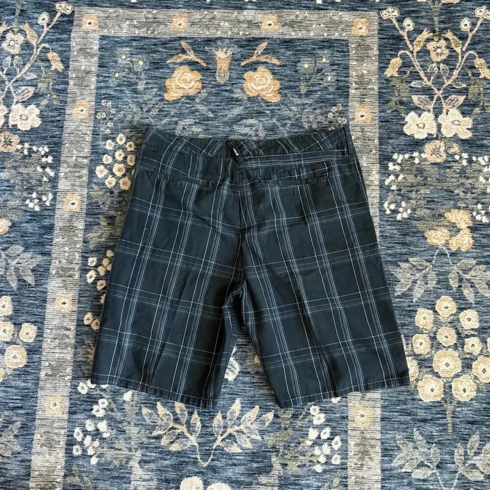 Y2k hurley plaid shorts